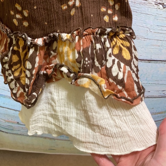 Brown Ruffled Dress - Picture 4 of 5